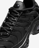 (W) 耐克 Air Max Plus 女款运动鞋 DM2362-002 Sizing (W) 耐克 Air Max Plus 女款运动鞋 DM2362-002