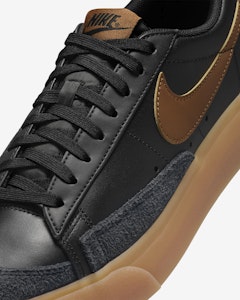 (W) Nike Blazer Low Platform Wanita DJ0292-003 Sizing (W) Nike Blazer Low Platform Wanita DJ0292-003