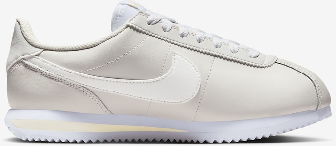 (W)ナイキ コルテッツ レザー DN1791-002 Lookbook (W)ナイキ コルテッツ レザー DN1791-002