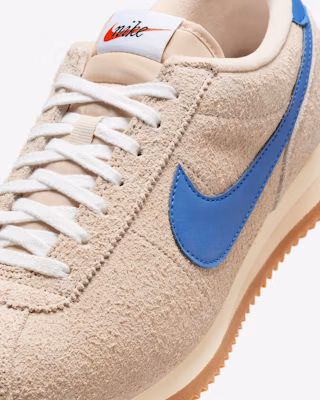 (W) Nike Cortez Suede Vintage Wanita FJ2530-101 Sizing (W) Nike Cortez Suede Vintage Wanita FJ2530-101