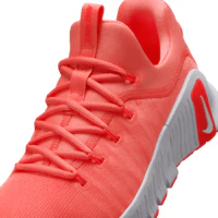Sizing (W) Nike Free Metcon 6【直購限定】 FJ7126-802
