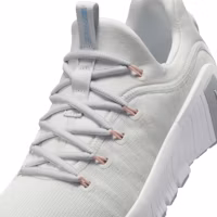 Sizing (W) Nike Free Metcon 6 ''Photon Dust'' Trainingsschoenen FJ7126-007