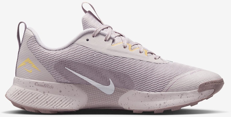 (W) Nike Juniper Trail 3 Wanita FQ0902-002 Lookbook (W) Nike Juniper Trail 3 Wanita FQ0902-002