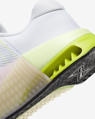 (Women) Nike Metcon 9 'White Volt Crimson' DZ2537-101 1