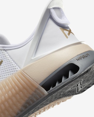 (W) Nike Metcon 9 Easy On DZ2540-104 1
