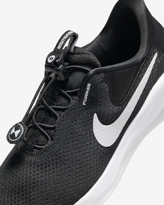 (女)Nike Revolution 7 易穿式运动鞋 FN7999-001 2