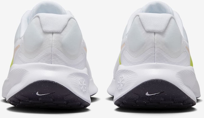(W) Kasut Sneakers Nike Revolution 7 Wanita FZ6829-103 Details for (W) Kasut Sneakers Nike Revolution 7 Wanita FZ6829-103