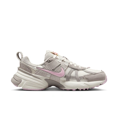 (Women) Nike V2K Run 'Valentine's Day 2025'