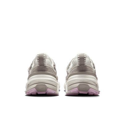 Details for （W）Nike V2K 跑鞋 HV5997-161