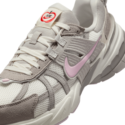 Sizing （W）Nike V2K 跑鞋 HV5997-161