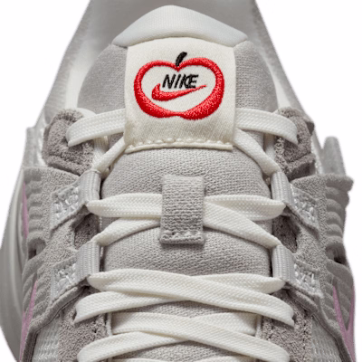 (Women) Nike V2K Run 'Valentine's Day 2025'