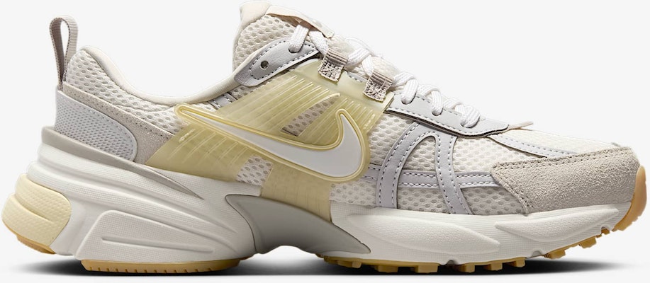 (W) Nike V2K Run Sneakers HV4314-030 Lookbook (W) Nike V2K Run Sneakers HV4314-030