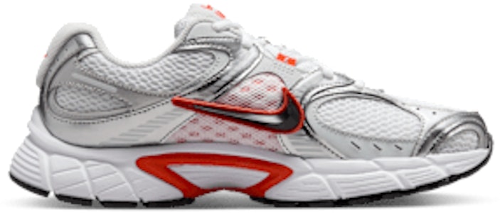 (W) Nike V5 RNR Mujer HQ7901-100 Lookbook (W) Nike V5 RNR Mujer HQ7901-100