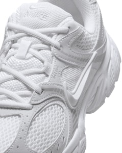 (W) Nike V5 RNR Kasut Sneakers Perempuan HQ7901-101 Sizing (W) Nike V5 RNR Kasut Sneakers Perempuan HQ7901-101