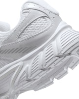 나이키 V5 RNR 스니커즈 (W) HQ7901-101 Cheap 나이키 V5 RNR 스니커즈 (W) HQ7901-101