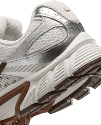 (Women) Nike V5 RNR 'Sail Fauna Brown' HQ7901-102 Cheap (Women) Nike V5 RNR 'Sail Fauna Brown' HQ7901-102