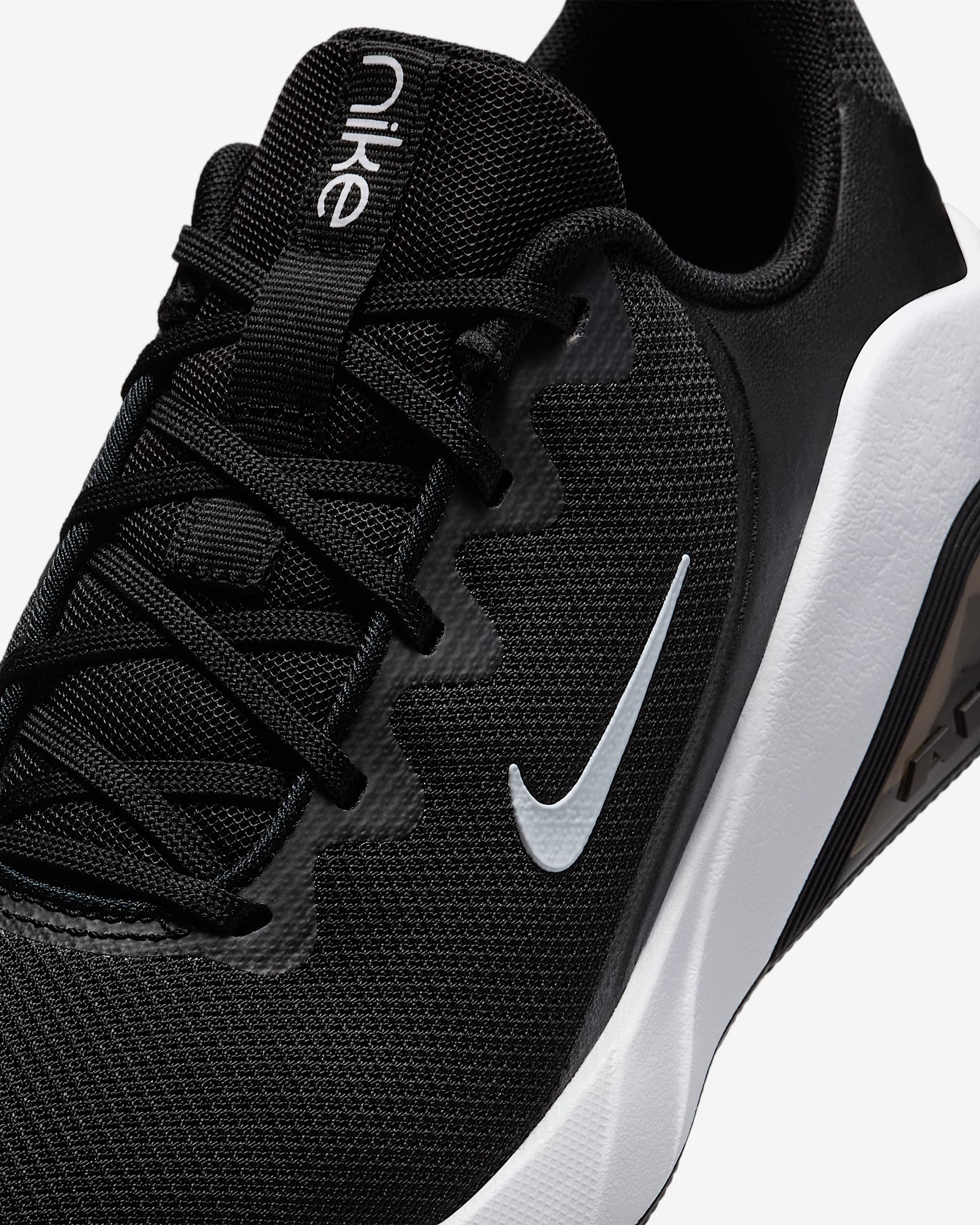 Sizing (W) 耐克 Vela 7 FZ1689-003