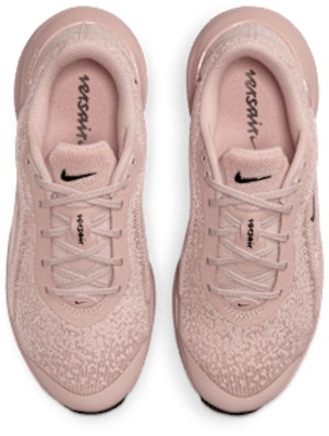 Nike Versaill Premium 女款運動鞋 HF1210-600 Shop Nike Versaill Premium 女款運動鞋 HF1210-600
