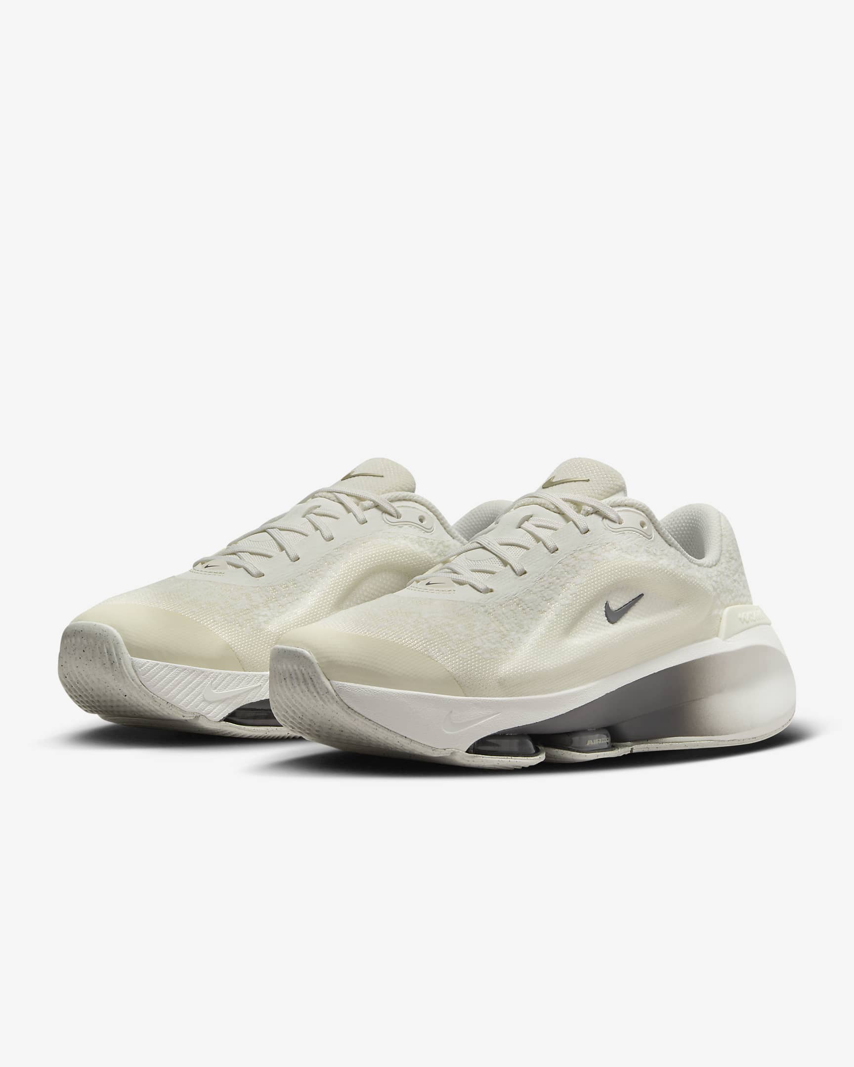 (W) Nike Versair 'Coconut Milk' 圖 5