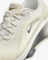 Sizing (Women) Nike Versair 'Coconut Milk' DZ3547-105