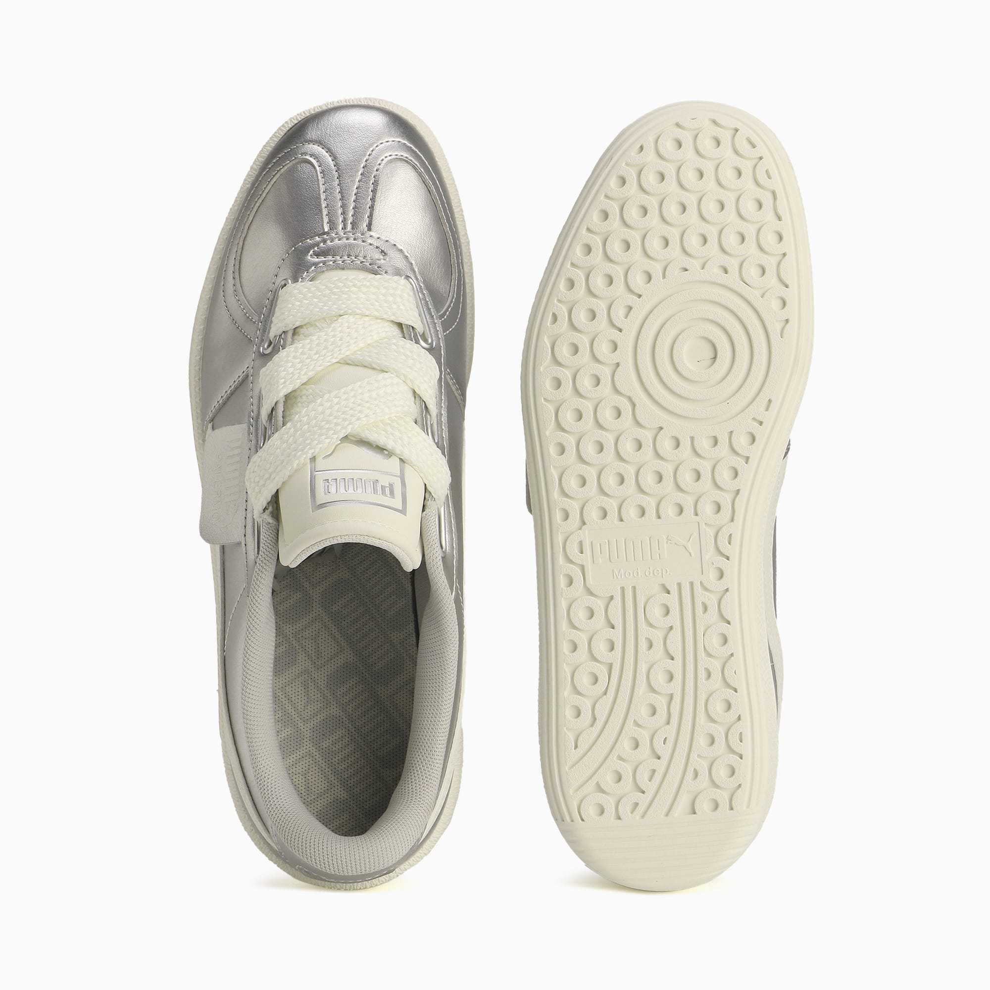 Shop (W) パレルモ ワイド レース メタリック スニーカー 402331-01