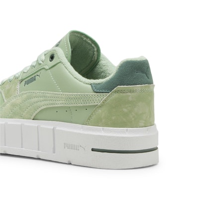 (W) PUMA CALI Court Retreat Yourself Sneakers Wanita 396388-01 Lookbook (W) PUMA CALI Court Retreat Yourself Sneakers Wanita 396388-01