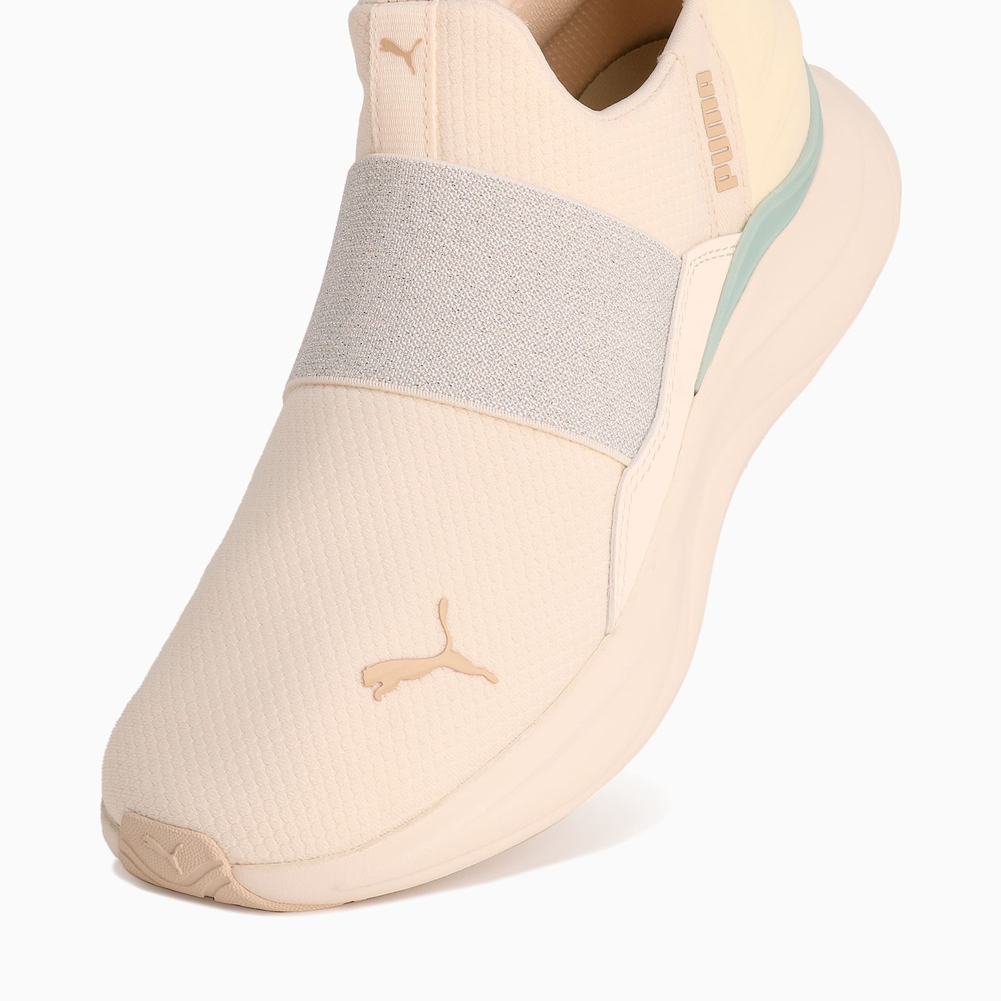 Details for (W) ソフライド ハーモニー イーズイン GL ランニングシューズ 311999-03