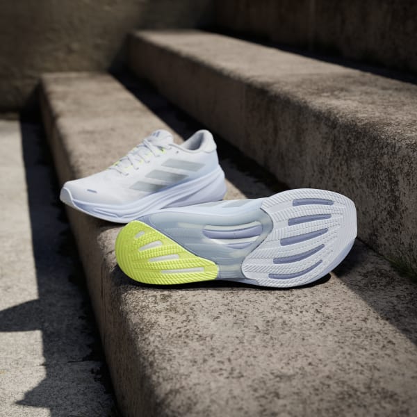 Shop (W) Supernova Rise 2 跑鞋 JS3047