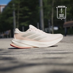 (W) Sneakers Supernova Rise 2 IH8702 Lookbook (W) Sneakers Supernova Rise 2 IH8702