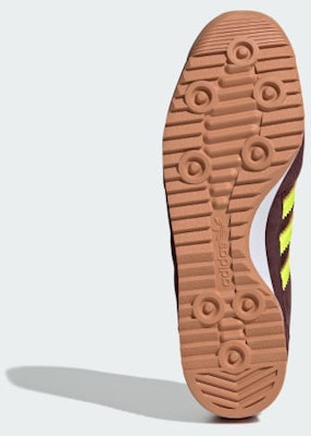 (Women) adidas SL72 OG 'Aurora Ruby Solar Yellow Velvet' JI0195 Lookbook (Women) adidas SL72 OG 'Aurora Ruby Solar Yellow Velvet' JI0195