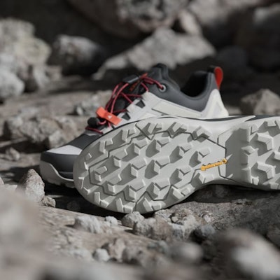 (Women) adidas Terrex Skychaser GORE-TEX 'Black Off White Grey' IH2802 4