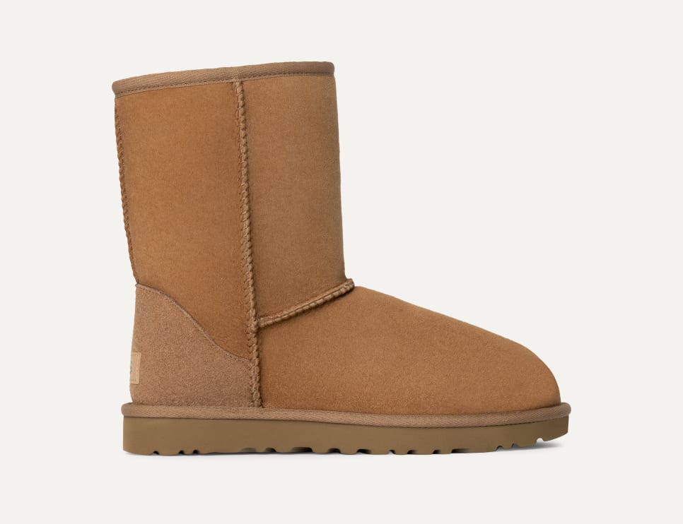 (W) UGG Classic Short II 1016223