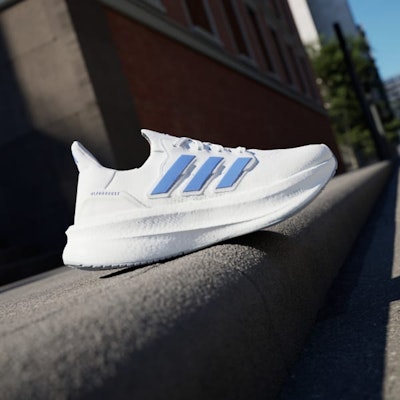 (W) 울트라부스트 5 JH9061 Lookbook (W) 울트라부스트 5 JH9061