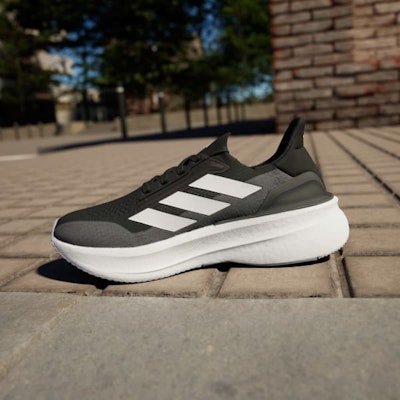 (Women) adidas Ultraboost 5X 'Black White Carbon' IH3102 Sizing (Women) adidas Ultraboost 5X 'Black White Carbon' IH3102