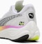 Lookbook (W) Kasut Lari Velocity Nitro 3 Ekiden Bersinar 311903-01