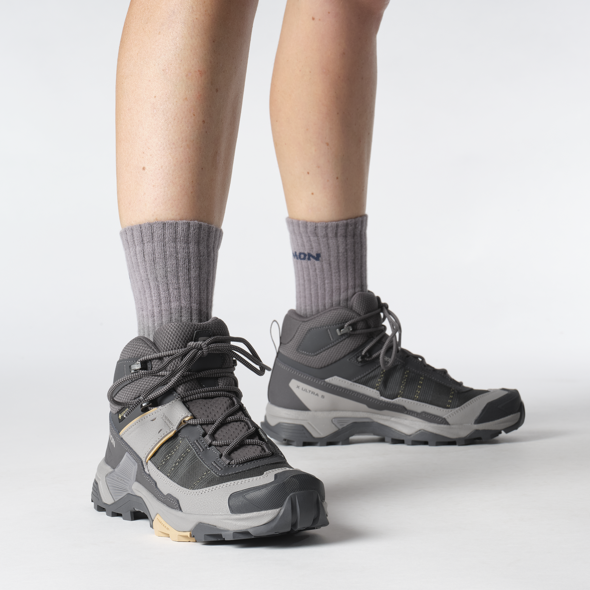 Order (W) X Ultra 5 MID GTX 徒步靴 L47754500