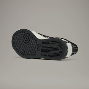 (W) Y-3 Nizza Low Wanita JQ2448 Lookbook (W) Y-3 Nizza Low Wanita JQ2448