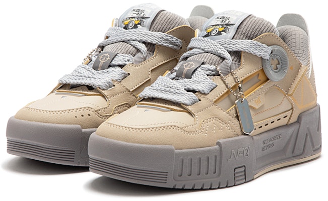 (Women) 361° 和平精英 x Low 'Wheat Brown Charm' 682336628-3 Lookbook (Women) 361° 和平精英 x Low 'Wheat Brown Charm' 682336628-3