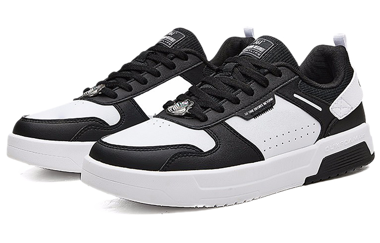 Lookbook (W) 361° 極光彈力低筒運動鞋 '黑白配色' 682136611-5