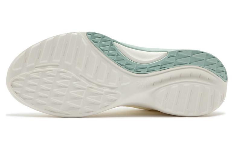 Purchase (W) 361° Fang Low 'Putih Hijau' 682412233-2