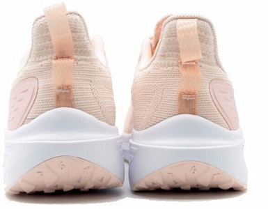 (W) 361° 플라잉 피쉬 '핑크 화이트' 582022241-2 Lookbook (W) 361° 플라잉 피쉬 '핑크 화이트' 582022241-2