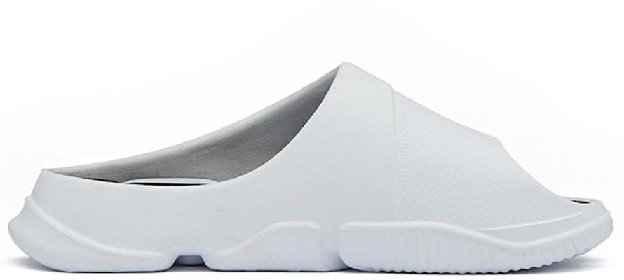 (W) 361° Flying Logo ''Hitam & Putih'' 582221120-1 Order (W) 361° Flying Logo ''Hitam & Putih'' 582221120-1