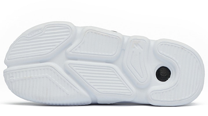 (W) 361° Flying Logo ''Hitam & Putih'' 582221120-1 Purchase (W) 361° Flying Logo ''Hitam & Putih'' 582221120-1