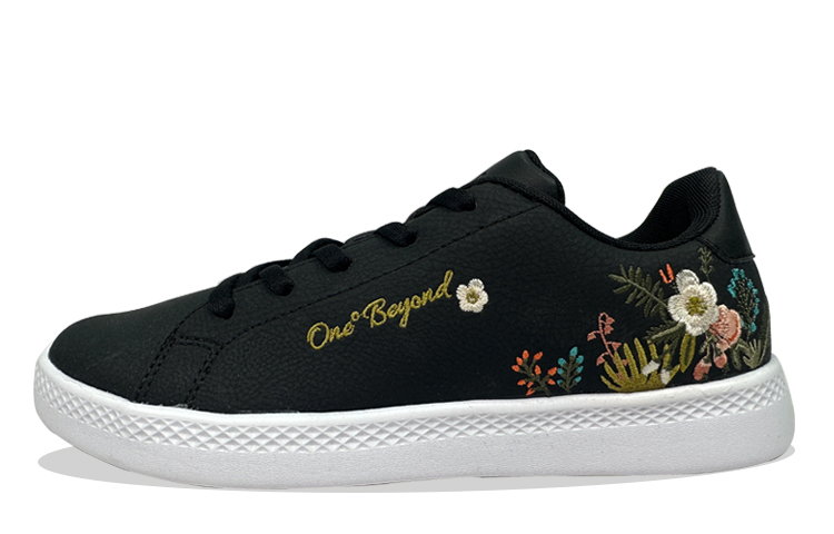 (Women) 361° Low-Top Skateboard 'Black and White' 581916618-2