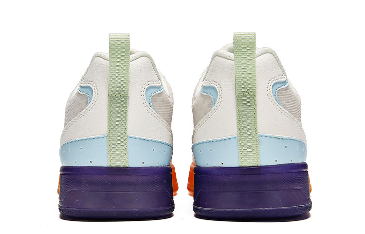 Lookbook (W) Kasur Roda Rendah 361° 'Putih Oren' 682026601-1