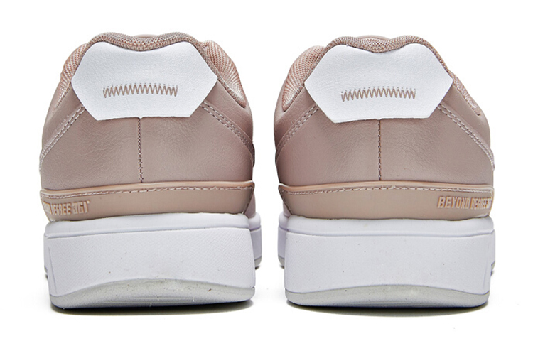 Lookbook (W) 361° Low-Top Sneaker ''Merah Jambu Putih'' 581946604-2