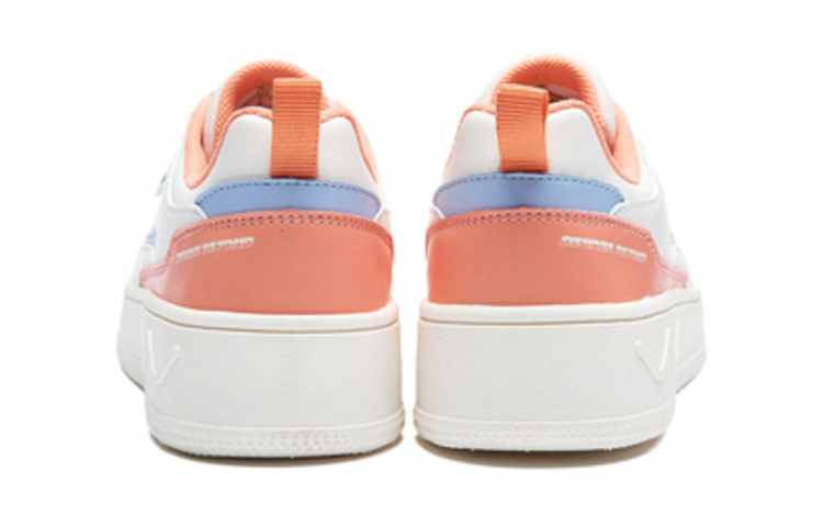 Lookbook (W) Zapatillas 361° Low-Top 'Blanco Rosa'. 682116623-4