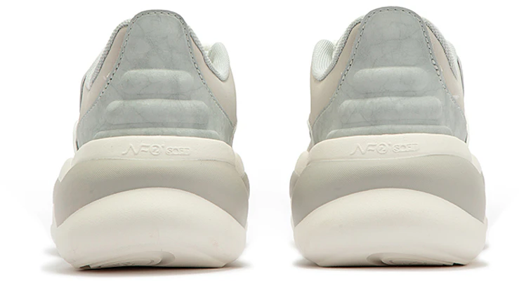 (W) 361° 低帮 '羽毛白' 682316703-1 Shop (W) 361° 低帮 '羽毛白' 682316703-1