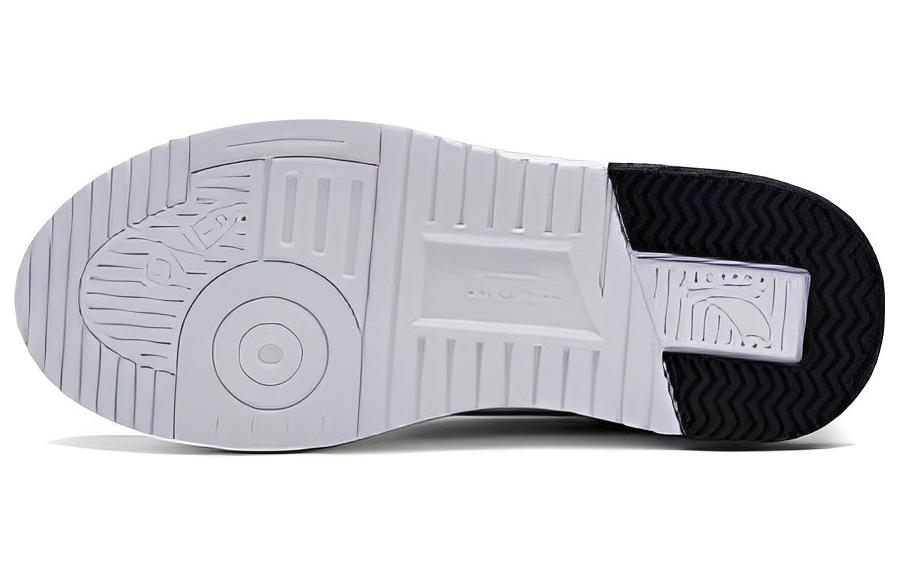 Shop (W) （女性用）361° ロー 'ホワイト ブラック' 582246606-5 582246606-5