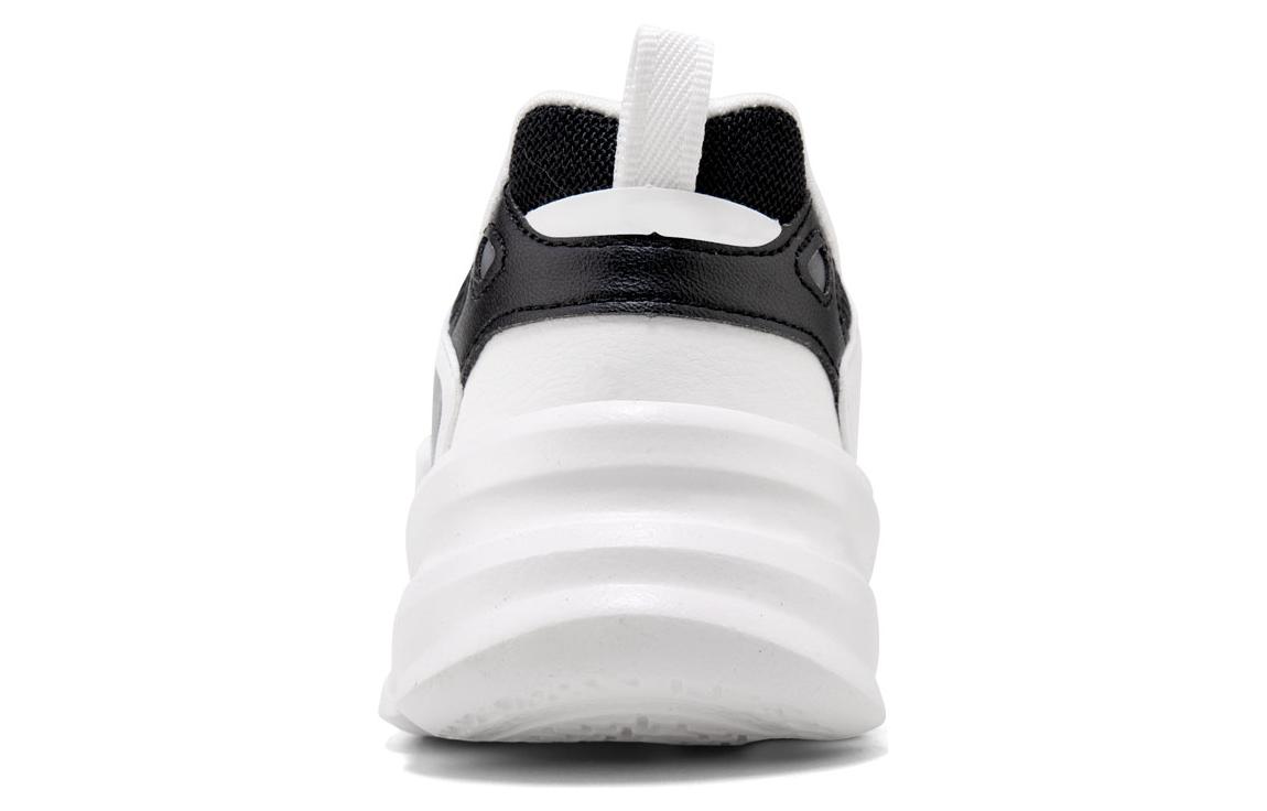 Lookbook (W) 361° ロー 'ホワイト ブラック' 682116783-9